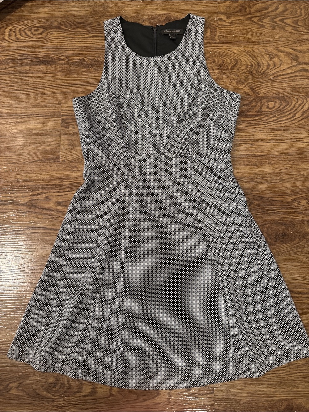 Banana Republic Black and White Sleeveless A-Line Dress